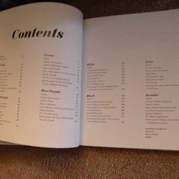 Weddings in Color 500 creative ideas lot of 2 - Picture 3 of 11